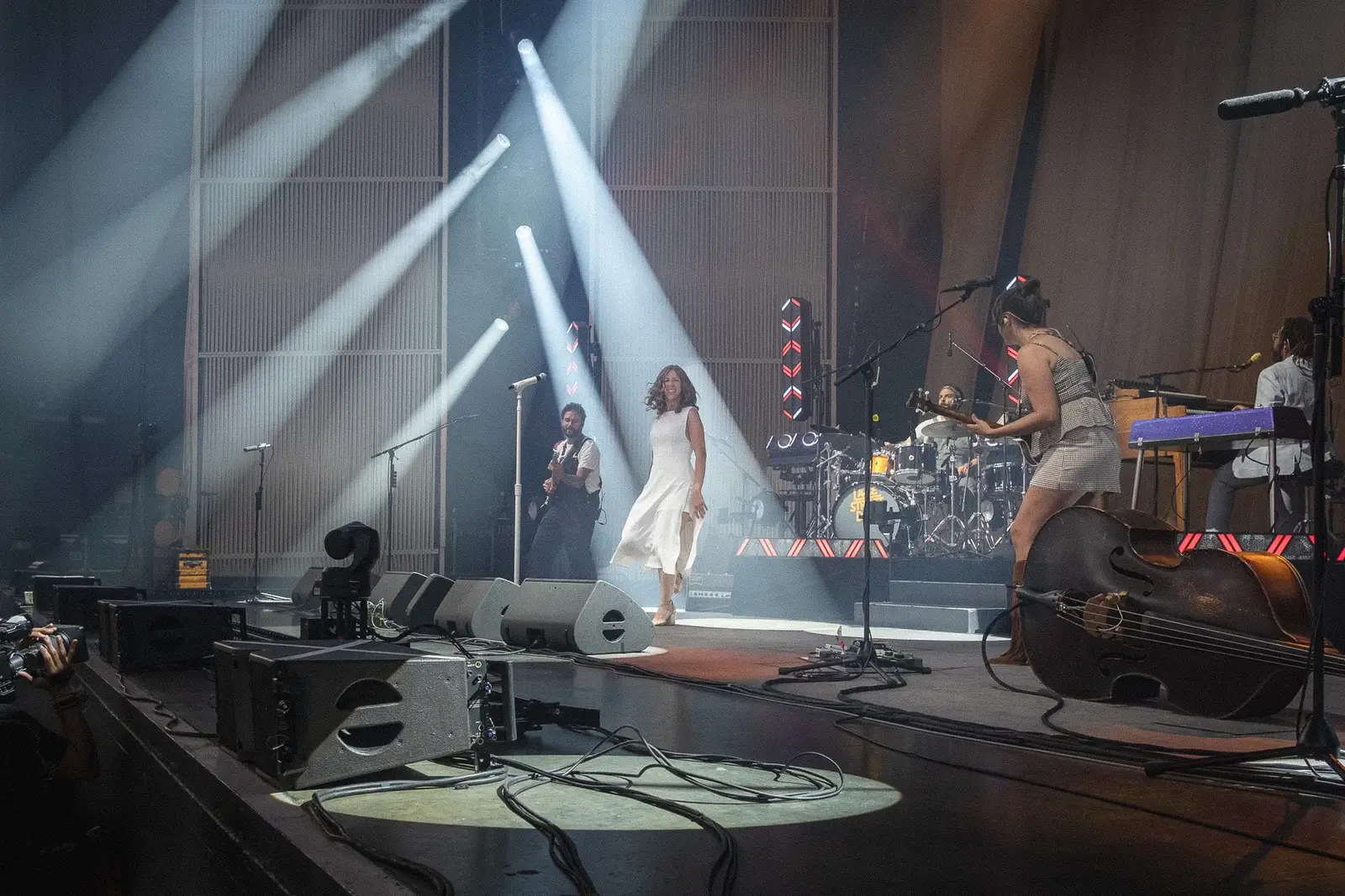 On Stage, frame 6
